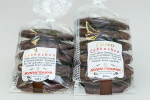 Zwei Packungen Elisen-Lebkuchen schokoliert im Cellophanbeutel